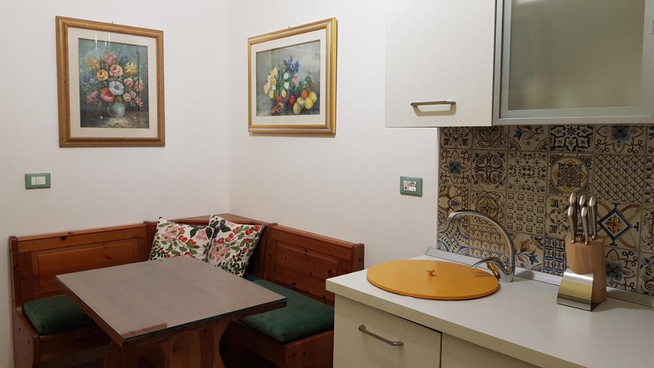 Amanda'S Dream Apartment Таранто Екстериор снимка